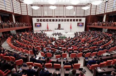 AK Parti'nin 'Terörsüz Türkiye' sürecine ilişkin çerçeve yasa teklifi imzaya açıldı