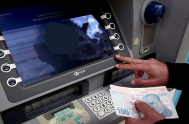 ATM’lerde yeni dönem: Küçük kupürlü banknotlarla para çekmek zorlaşıyor