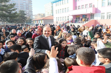 Başkan Altay’dan yeni eğitim yılında anlamlı mesaj