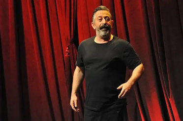 Cem Yılmaz hastaneye kaldırıldı