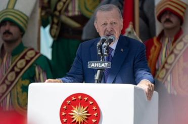 Erdoğan Ahlat’tan mesaj verdi: Yeni dönem başlıyor