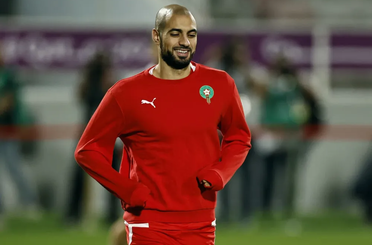 Fenerbahçe ile yollarını ayıran Sofyan Amrabat, Ajax’a imza attı
