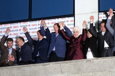 Halkın Seçtiği İlk Cumhurbaşkanı: 12 Yıl Oldu