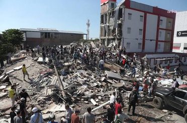 Kolombiya'da deprem ! Ölü sayısı açıklandı