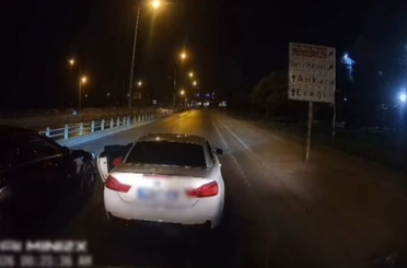 Konya’da trafikte dehşet anları! İki araçla önünü kesip saldırdılar