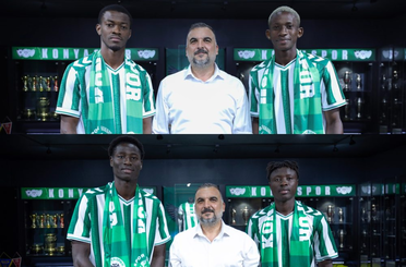 Konyaspor’da 4 İmza Birden!