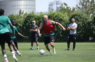 Konyaspor'da Fenerbahçe Maçı Hazırlıkları Başladı!