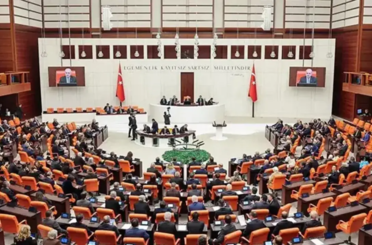 Meclis’te yeni dönem başlıyor! Gündemde dört kritik başlık
