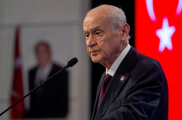 MHP’den fon krizi açıklaması: “Ekonomimiz güvende, kurumlarımız görevinin başında”