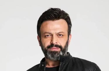 Oyuncu Serhat Mustafa  Kılıç evinde ölü bulundu