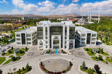 Selçuk Üniversitesi 75 akademik personel alıyor
