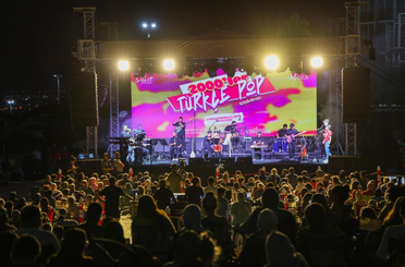 Selçuklu Belediyesi Sanat Akademisi’nden 2000’ler Türkçe Pop Şarkılarıyla Müzik Dolu Unutulmaz Bir Gece