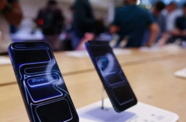 Tarihin en pahalı iPhone’u geliyor: 3 bin doları aşabilir !