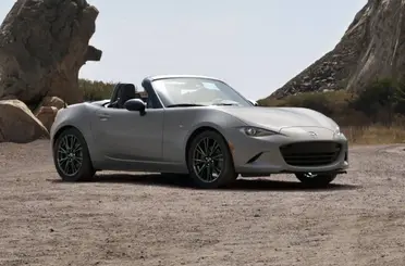 Yeni Mazda MX-5 elektrikli mi olacak? Japon devinden açıklama geldi