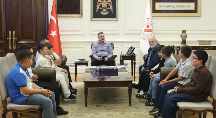 Konya’nın genç izcilerinden Mustafa Çiftçi’ye ziyaret