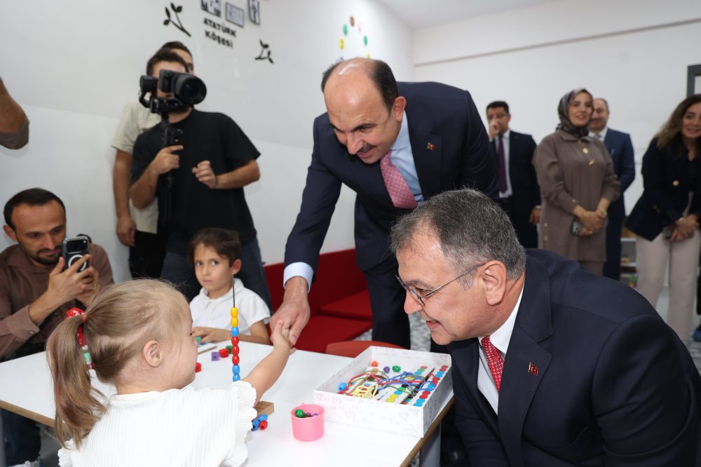RDOHRTM7JkcYC4kt86ufBSAOziVkf3TwxO8H4hZ3.jpg