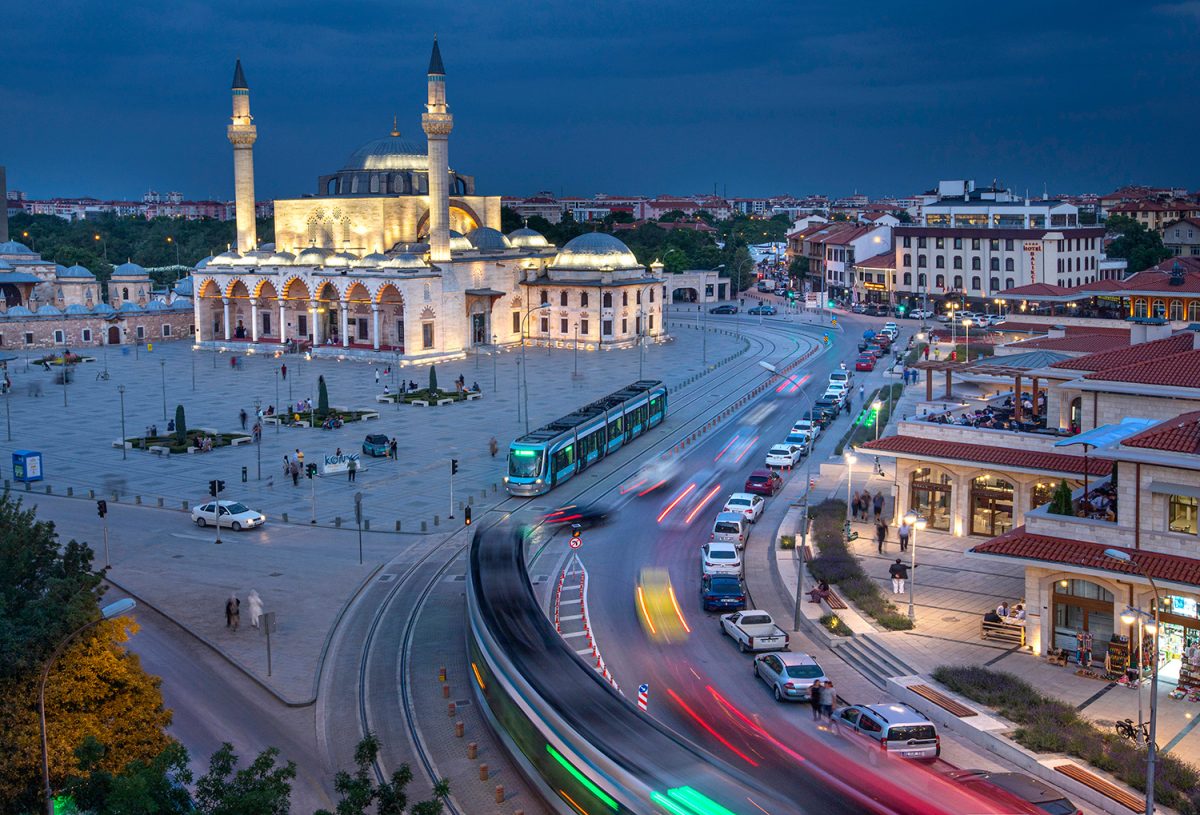 Konya'da Sürdürülebilir Ulaşımı En İyi Anlatan Kareler Ödüllendirildi